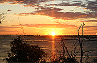 チョベ川に沈む夕陽