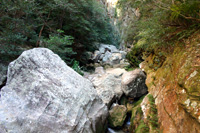 イサロ国立公園の岩場