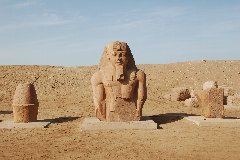 謎多きタニス遺跡　～エジプト～