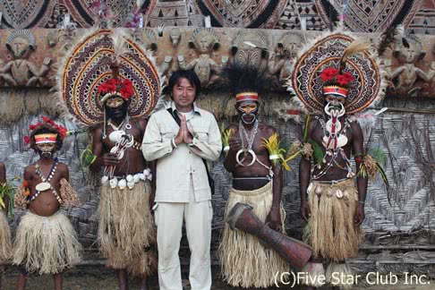 世界の絶景シリーズ１３弾！ 封印された魔境セピックへ！謎の民族が住むパプアニューギニアの最深部に挑む！ セピック川の集落に滞在！-そして神話の中心へ-神秘とロマンの宝庫・セピック川探検紀行